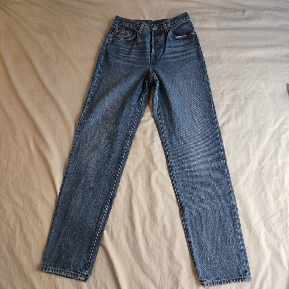 Levi's 501 '81 size 24W x 31L High Rise Straight Leg Medium Blue Wash Denim